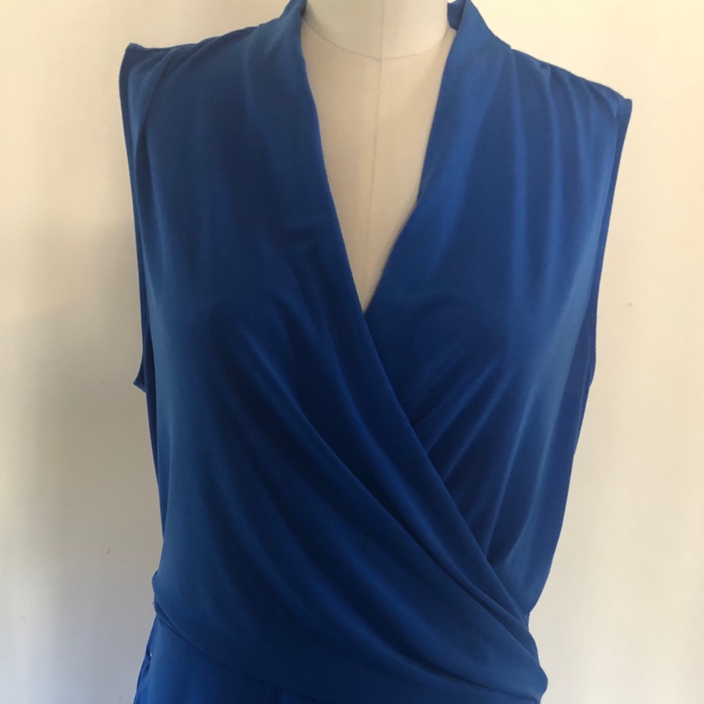 Sleeveless top